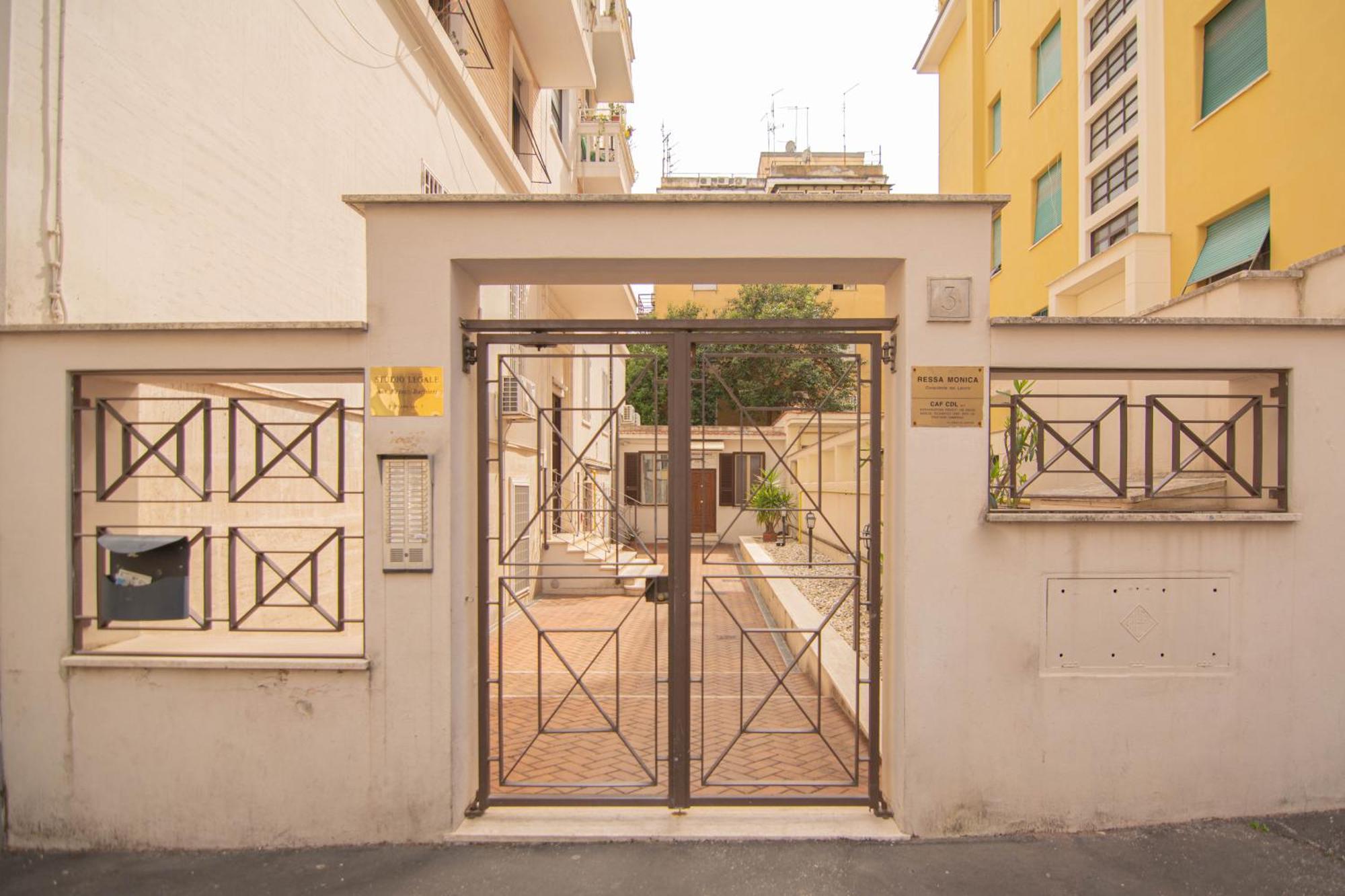 Apartamento Domus Eroi Roma Exterior foto
